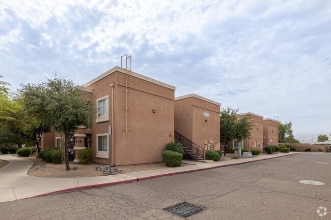 Building Photo - Tanner Manor Apartments