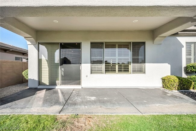 Building Photo - 43 Braelinn Dr
