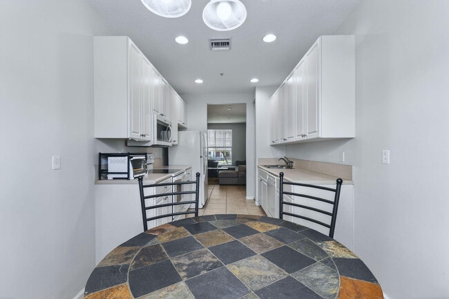 Building Photo - 1579 Frederick Small Rd