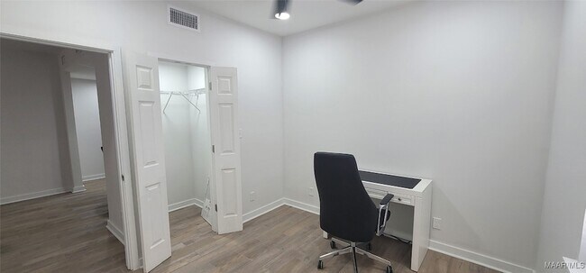 Building Photo - 1522 Madison Ave
