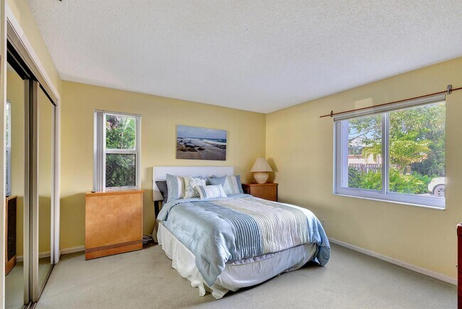 Building Photo - 3110 Surf Way