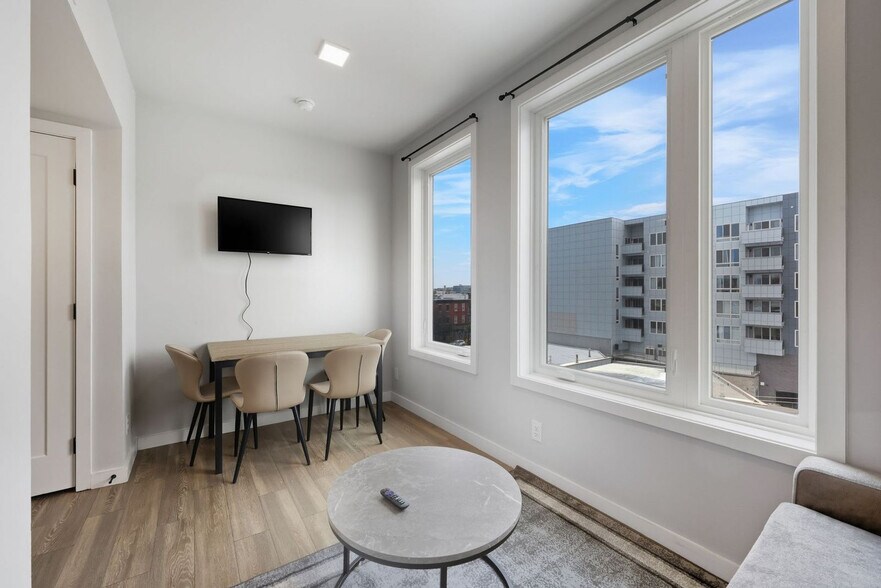 Building Photo - 1151 N 3rd St