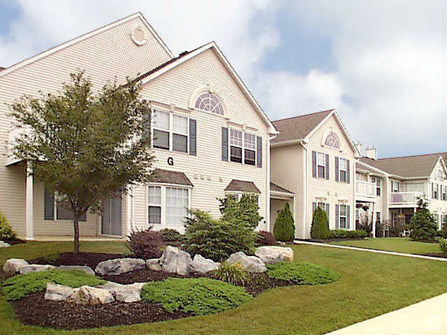 Primary Photo - The Apartments at Olde Towne