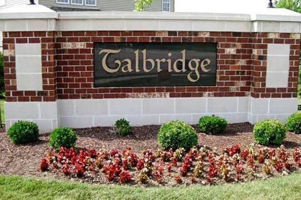 Building Photo - 1941 Crossbridge Ct