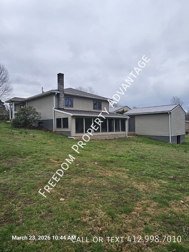 Building Photo - 1920 Idaho St