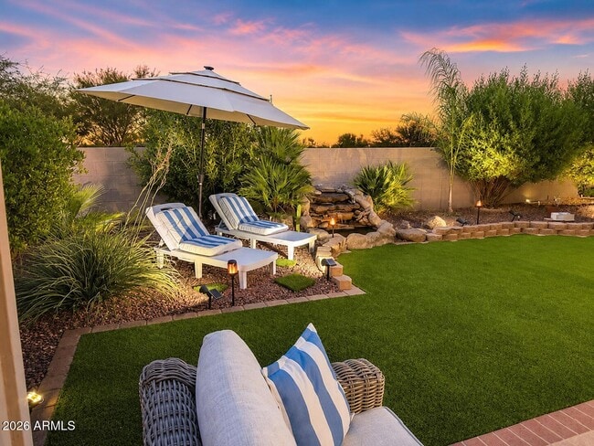 Building Photo - 15876 W Alpine Ridge Dr