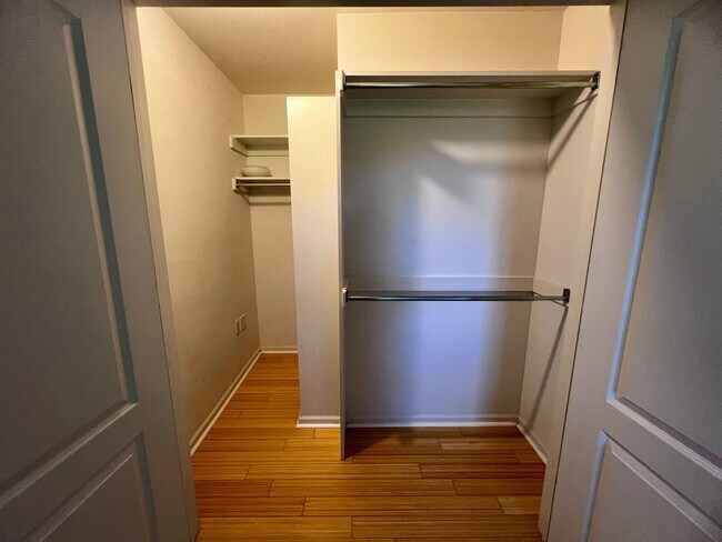 Building Photo - Beautifully Remodeled Corner Condo with Dual Primary Suites in The Villas at Bellamy