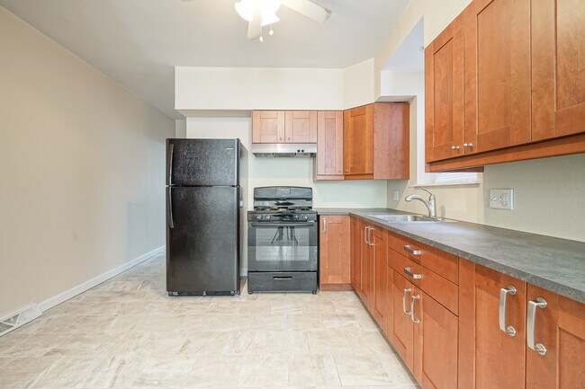 Building Photo - 1217 Snyder Ave