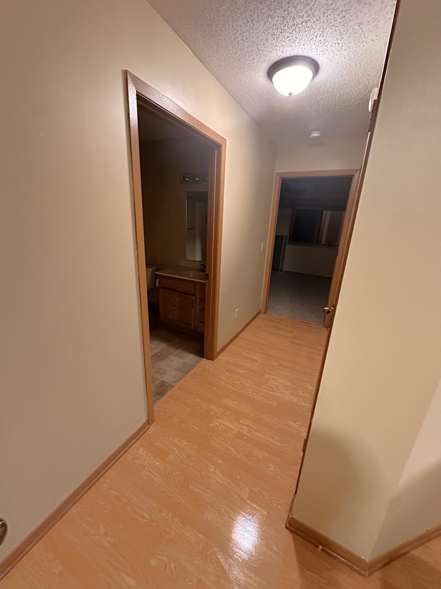 Building Photo - 831 Highview Dr