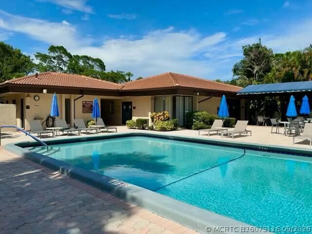 Building Photo - 21741 Cypress Dr