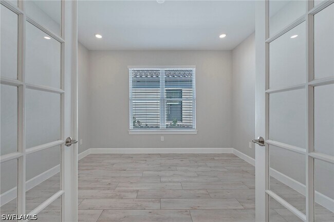 Building Photo - 17471 Caravita Ln