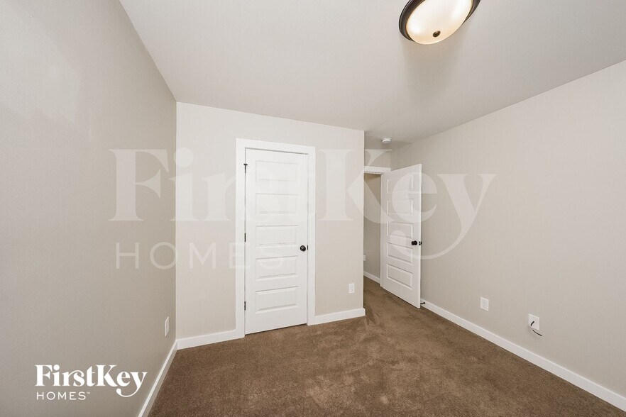 Building Photo - 563 Kincaid Cove Ln