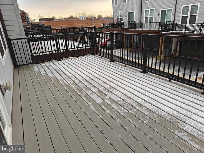 Building Photo - 2393 Liberty Lp