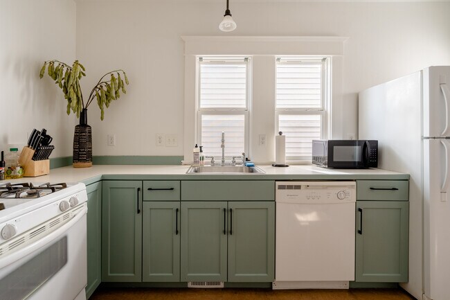 Building Photo - 4065 N Mississippi Ave