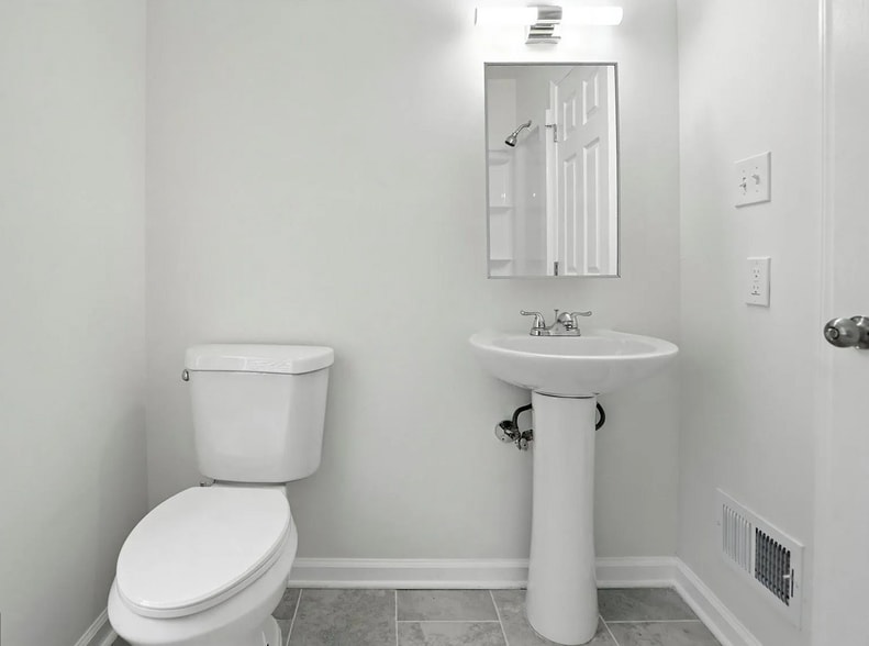 Bathroom - 800 E North Ave