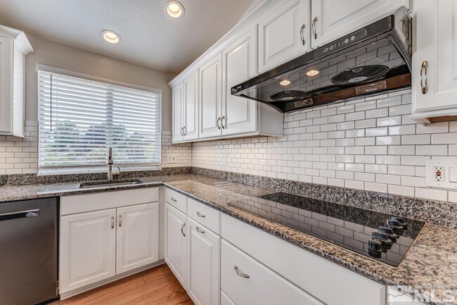 Building Photo - 4791 Mesa Meadows Dr