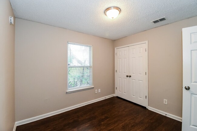 Building Photo - 4316 Morrison St