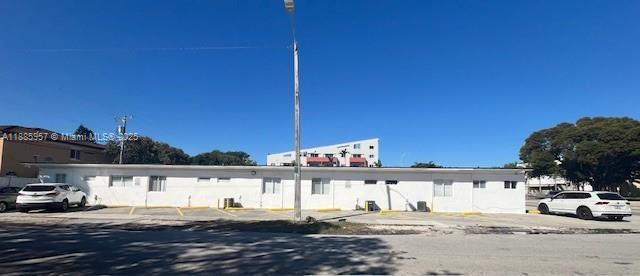 Building Photo - 2900 W Flagler St