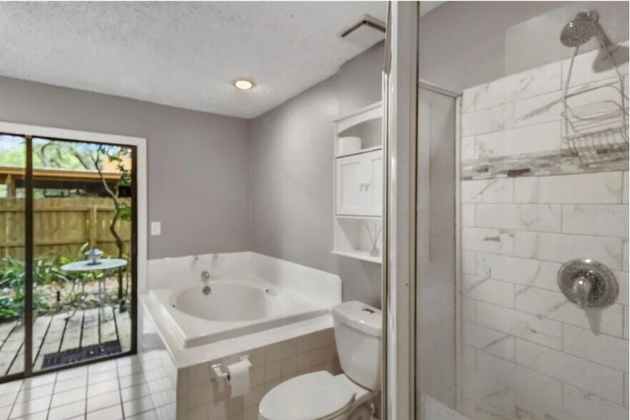 Building Photo - 490 Burnt Tree Ln