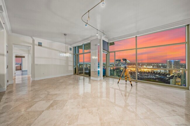 Building Photo - 800 The Mark Ln