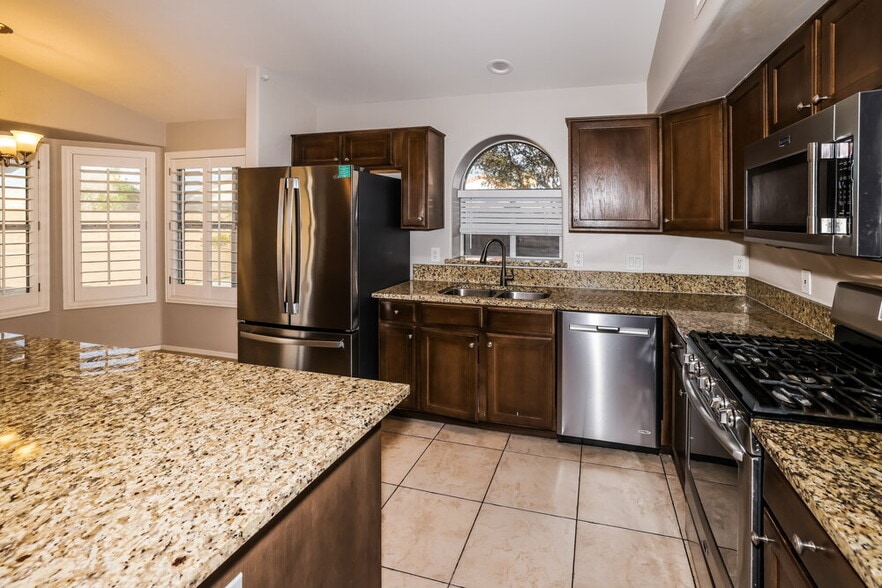 Building Photo - 20706 N 98th Ln