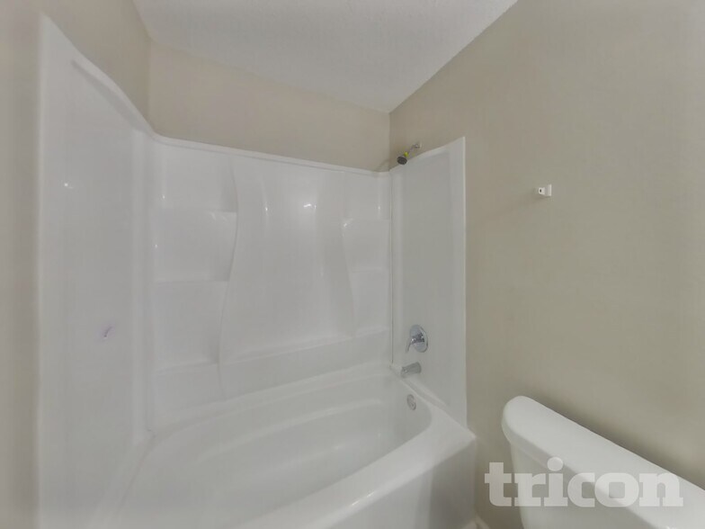 Building Photo - 6854 Eden Grove Dr