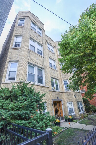 Building Photo - 2113 N Mozart St