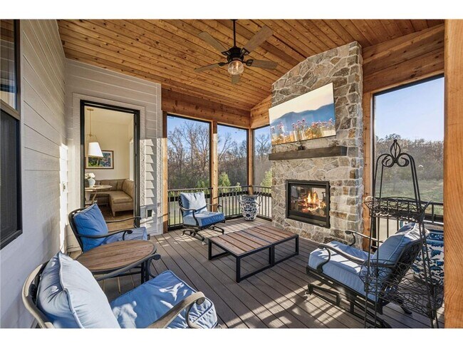 Building Photo - 5960 Prestwick Ct