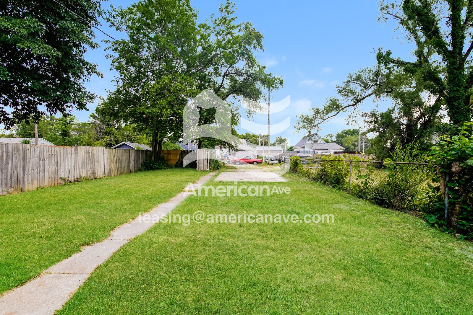 Building Photo - 906 N Adams St