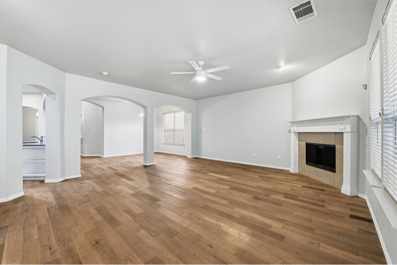 Building Photo - 4405 Grassy Glen Dr
