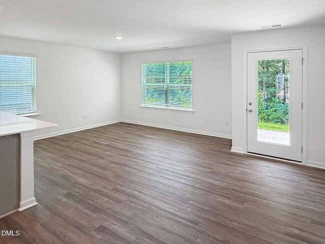 Building Photo - 412 Cherry Laurel Dr