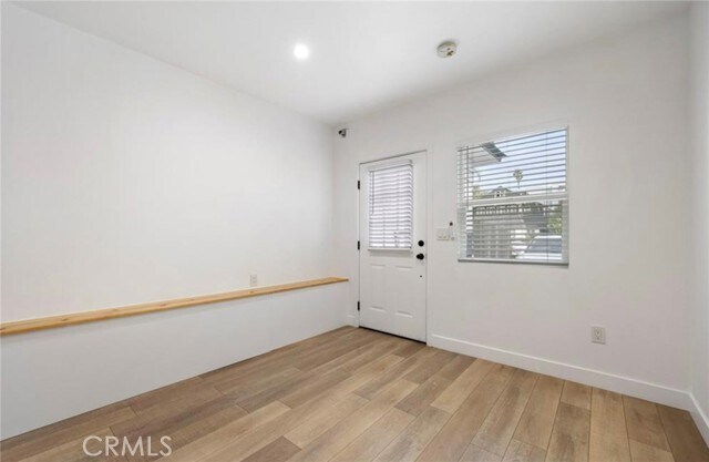 Building Photo - 456 Linden Ave