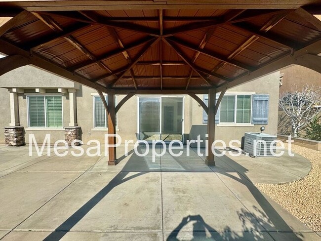 Building Photo - 13187 Oatman Dr