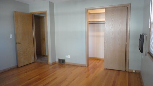Building Photo - 4230 Highland Ave