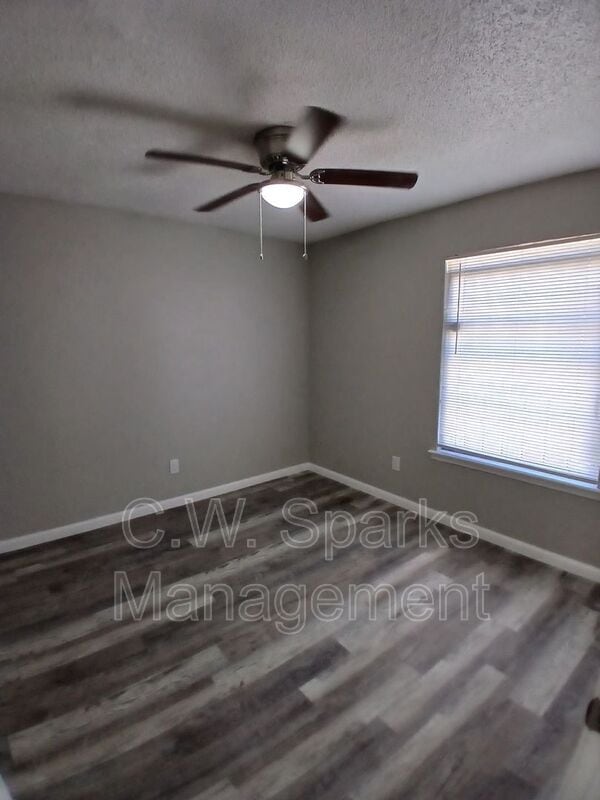 Building Photo - 7840 Mirage Valley Dr