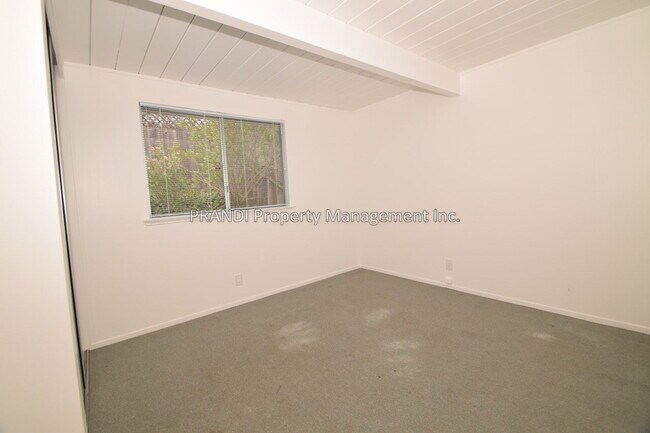 Building Photo - "Charming 4-Bedroom Oasis in San Rafael – ...