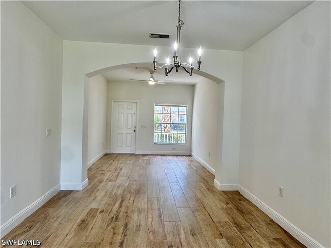 Building Photo - 3255 Tamara Dr