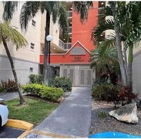 Building Photo - 8323 Lake Dr