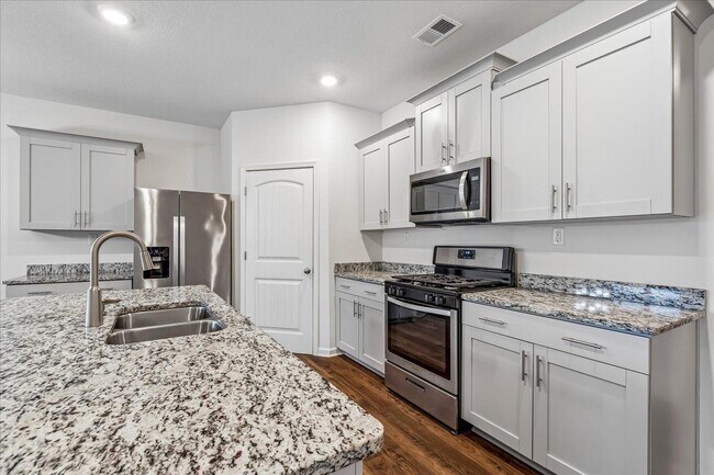 Building Photo - 4786 Barrett Oaks Dr