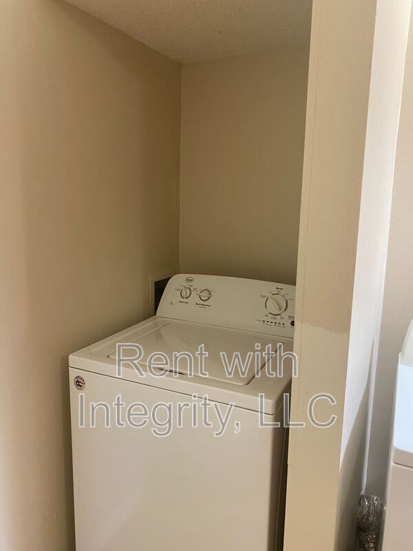 Building Photo - 2603 W Tharpe St