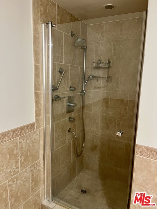 Building Photo - 10445 Wilshire Blvd