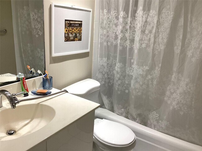 Building Photo - 3001 S Ocean Dr