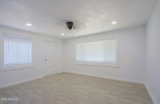 Building Photo - 5123 N 17th Ave