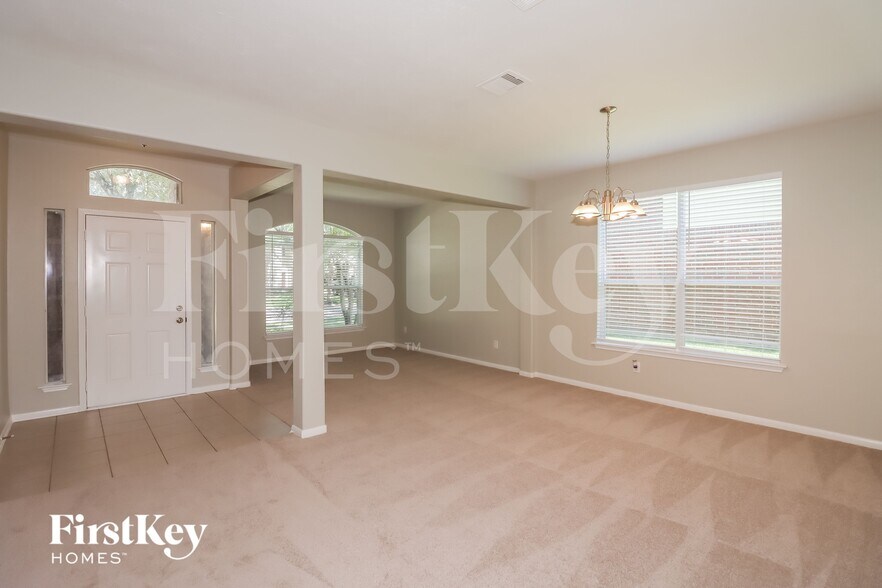 Building Photo - 11319 Sandermeyer Dr