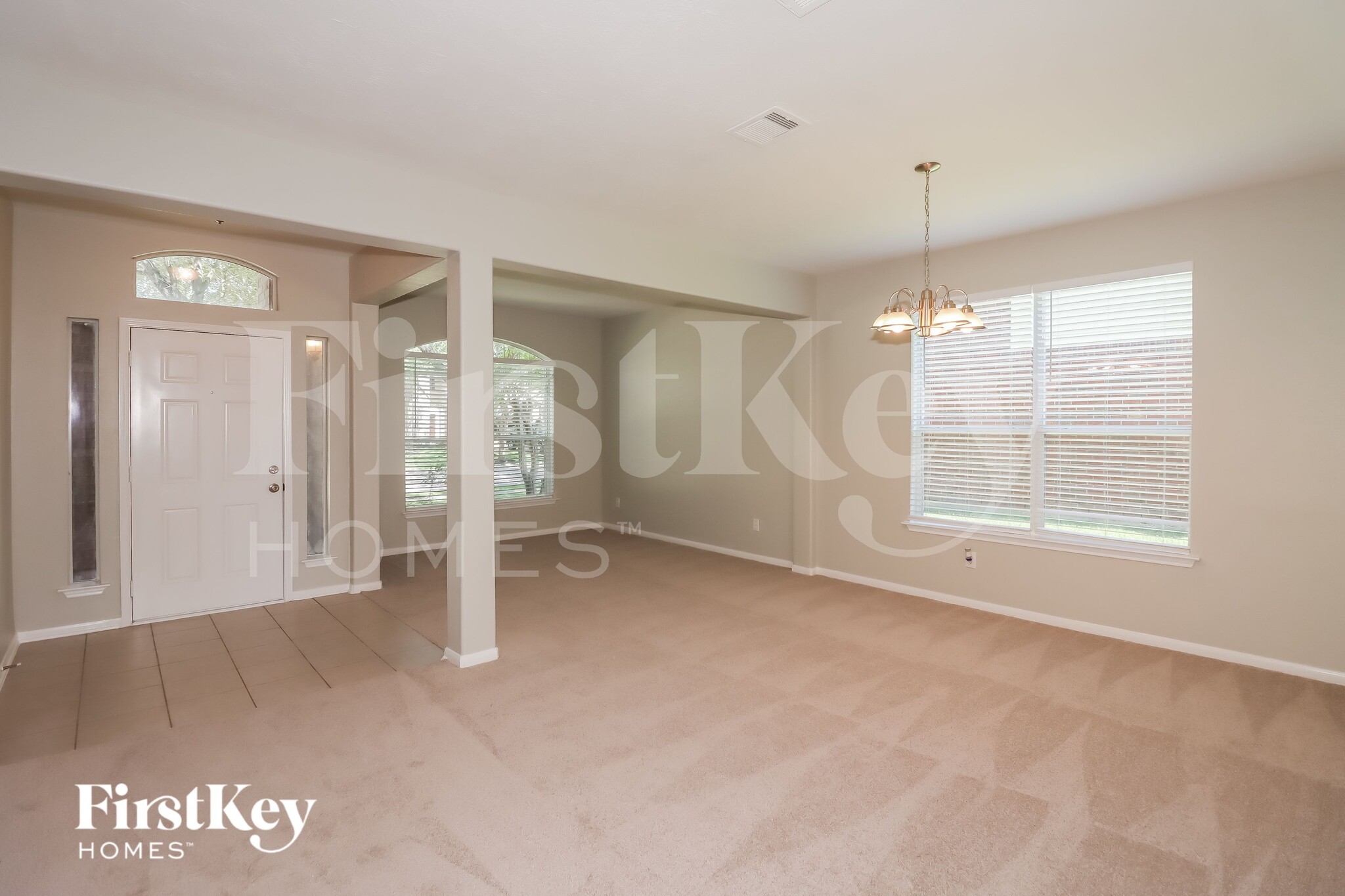 Building Photo - 11319 Sandermeyer Dr