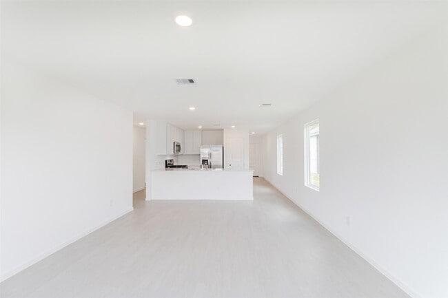 Building Photo - 31342 Black Cherry St