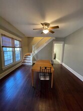 Building Photo - 235 N Oxford St