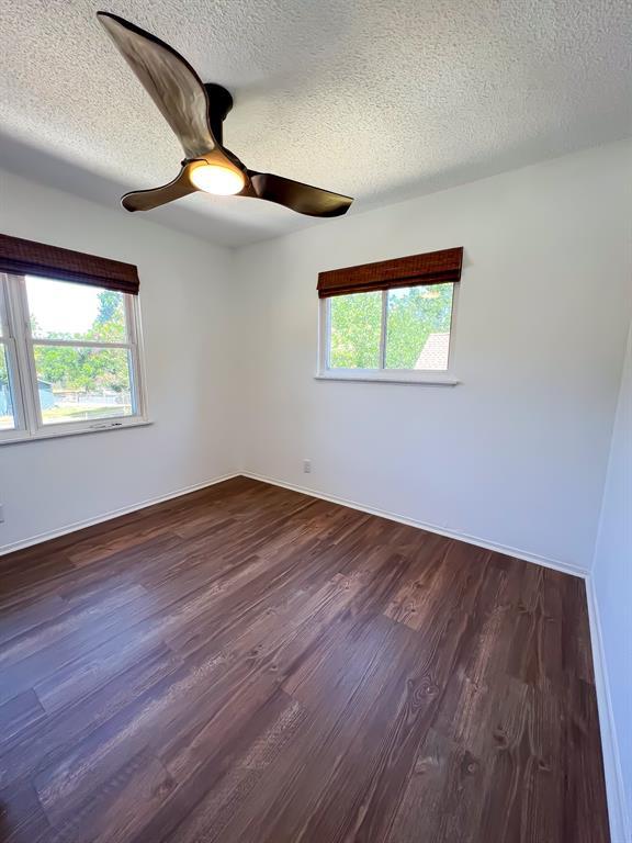 Building Photo - 8519 Shenandoah Dr