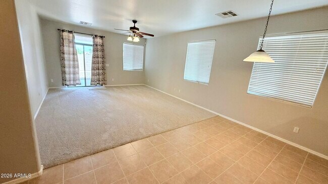 Building Photo - 43460 Caven Dr