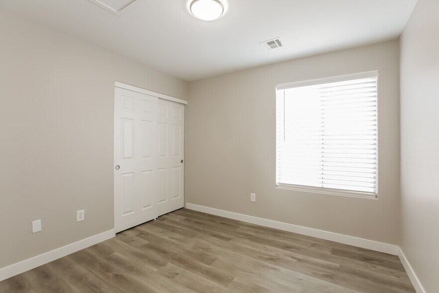 Building Photo - 7881 Harp Tree St